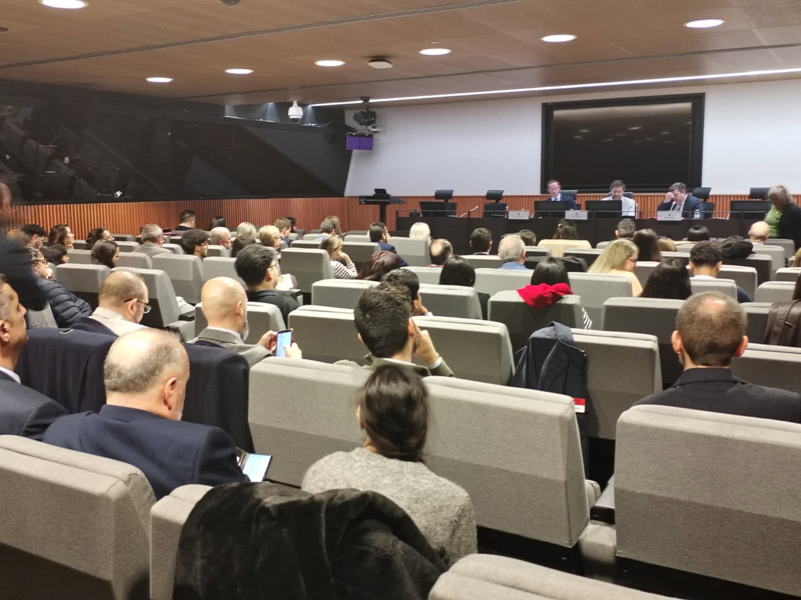 ab2432c8 ed4e 4961 bc52 d7c48d67a794 La Criminología reclama en el Congreso más prevención y evaluación del delito ante el auge de la ciberdelincuencia y los riesgos de la IA