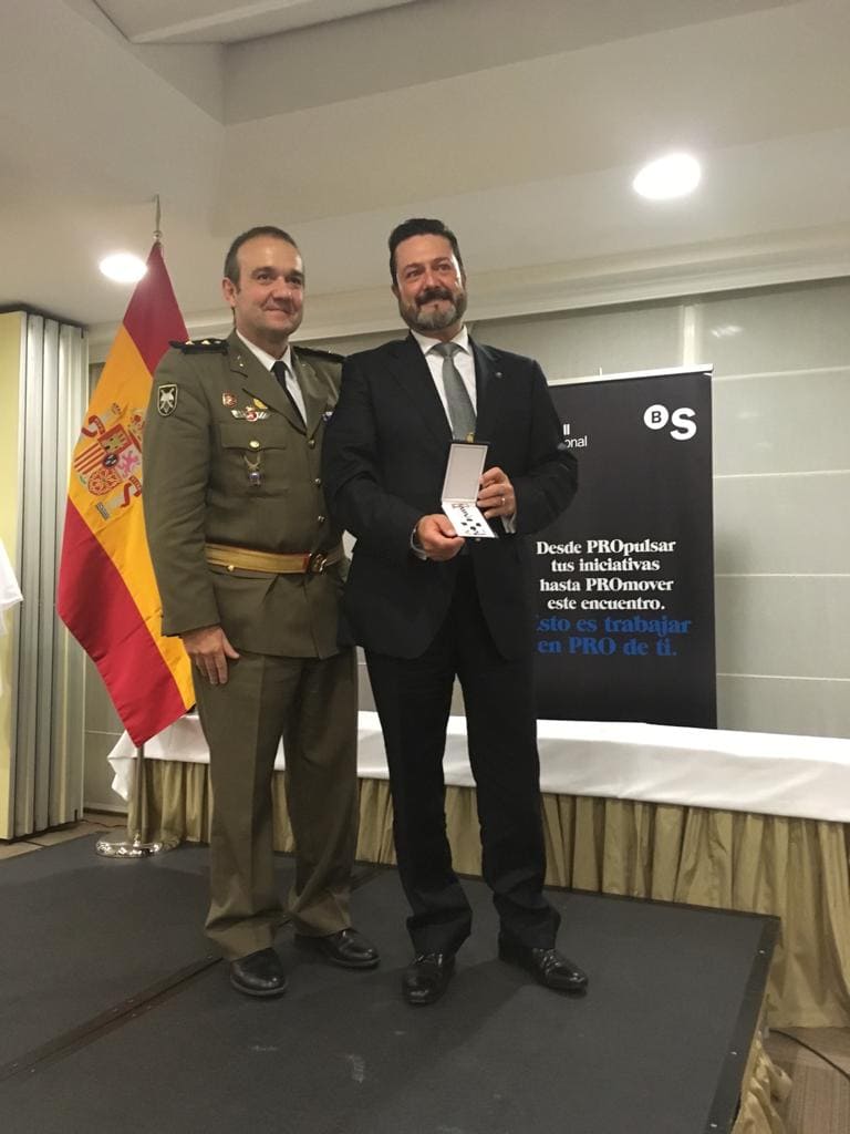 duranpremio Nuestro vocal Javier Durán, premiado con la Cruz Azul de Emergencias duranpremio Nuestro vocal Javier Durán, premiado con la Cruz Azul de Emergencias